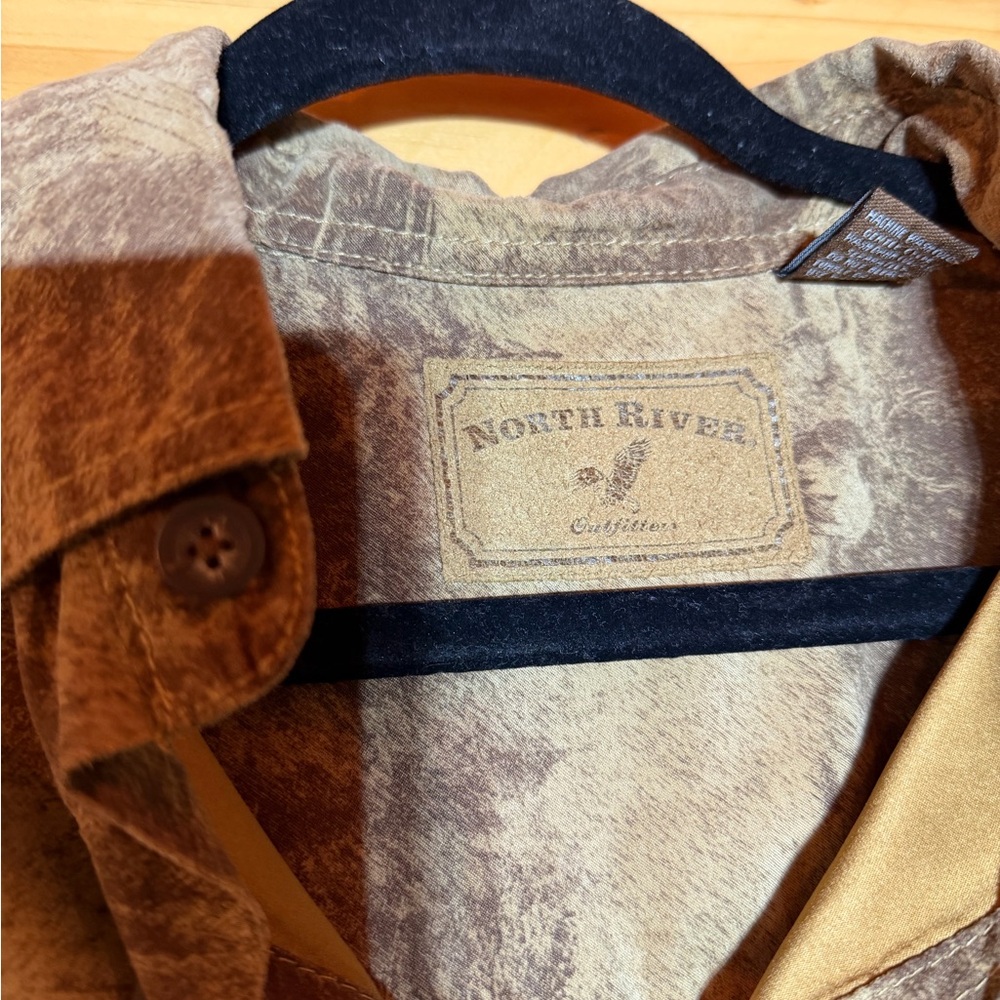 Men's Rustic Brown Patterned Button Down Shirt - image 4